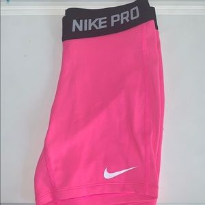 KIDS LARGE NIKE PROS!!! NWOT